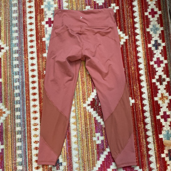 2/$25! NWOT Old Navy High-Waisted Elevate Mesh-Trum 7/8 Length Legging - Picture 4 of 4